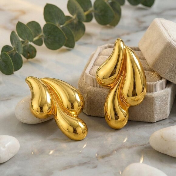 NKULTD Jewelry - 18K Gold Plated Stainless Steel Drop Earrings - Unique Teardrop Design✨